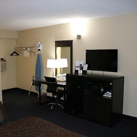 Americas Best Value Inn Giddings Extérieur photo