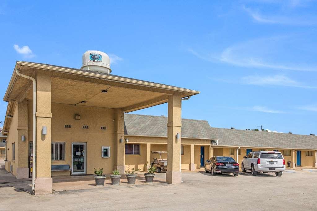 Americas Best Value Inn Giddings Extérieur photo