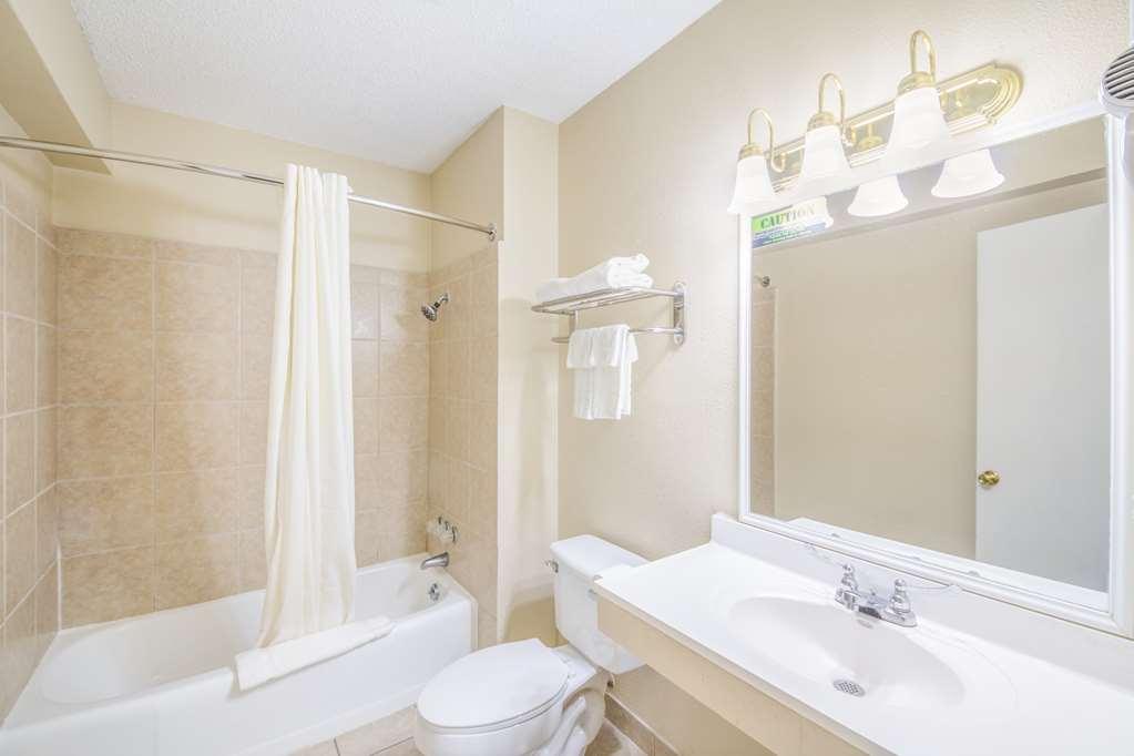 Americas Best Value Inn Giddings Extérieur photo