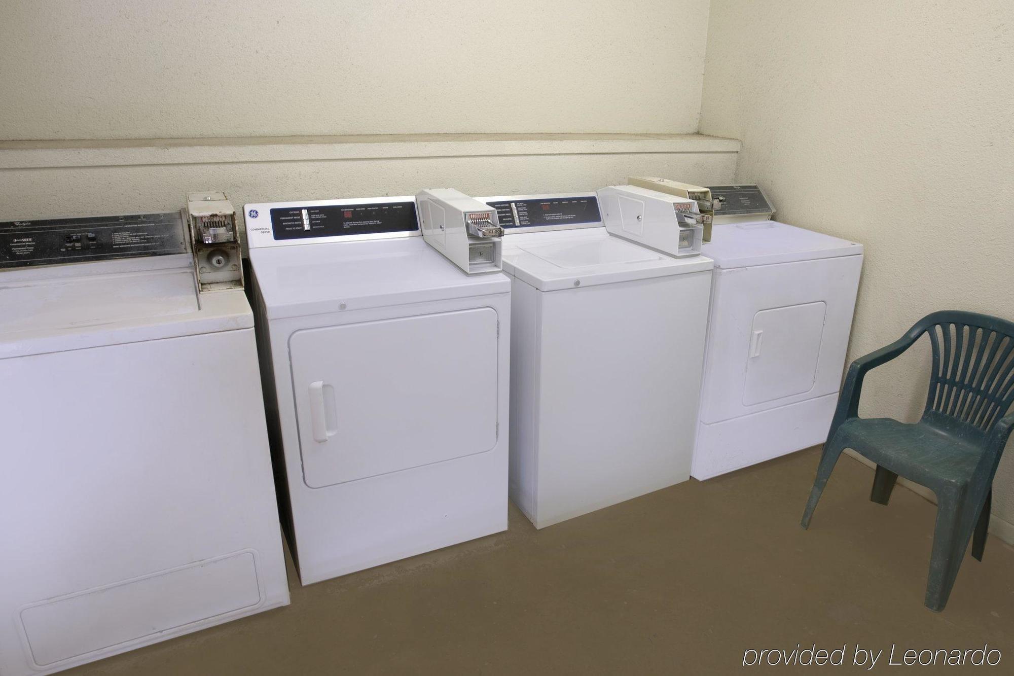 Americas Best Value Inn Giddings Facilités photo