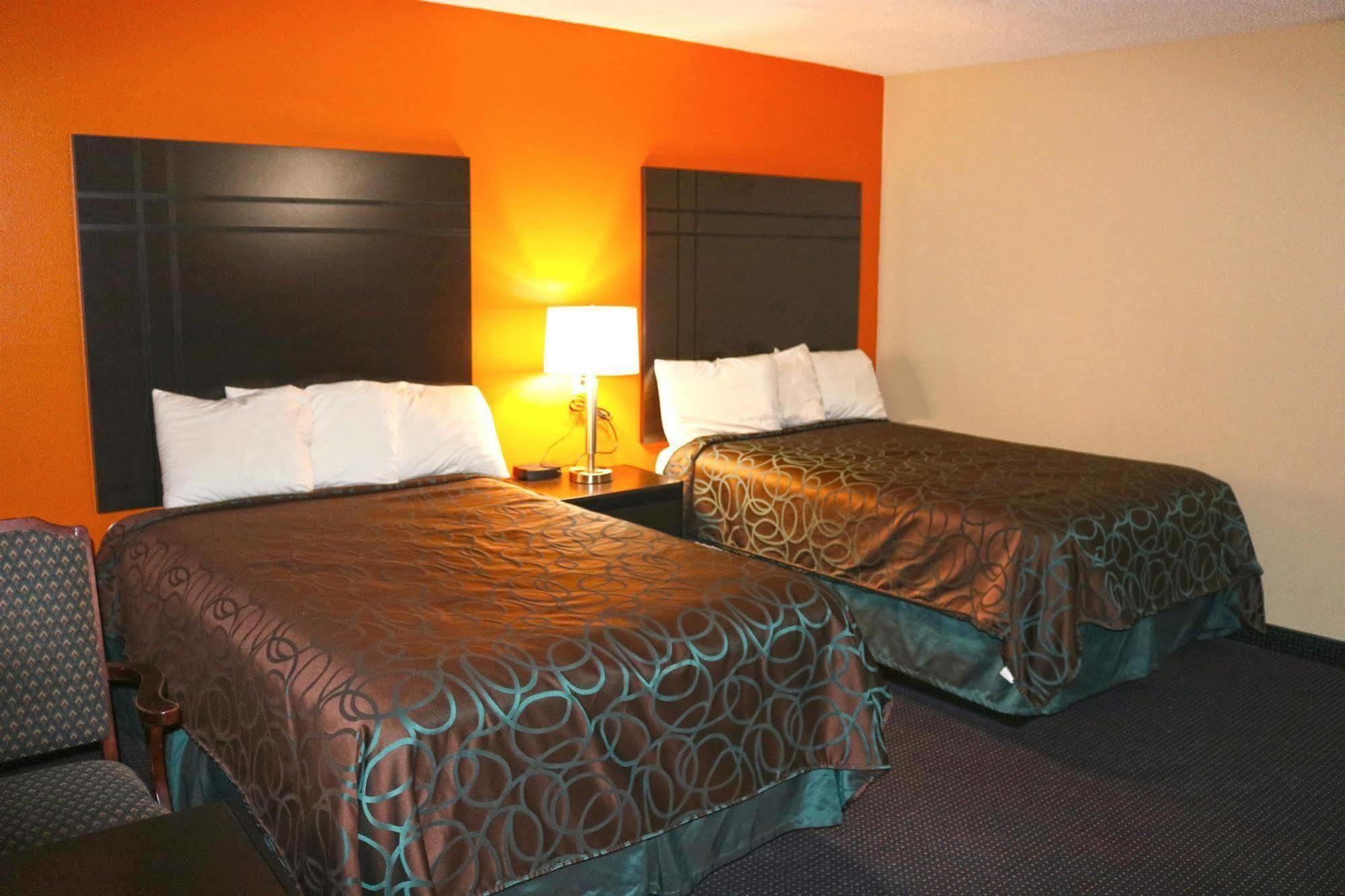 Americas Best Value Inn Giddings Extérieur photo